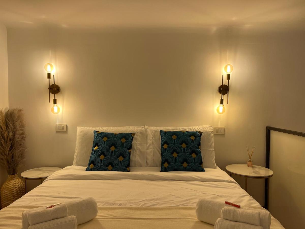 Regina Milano In Porta Romana 2 - Sky Tv, Wifi E Breakfast Box Apartman Kültér fotó