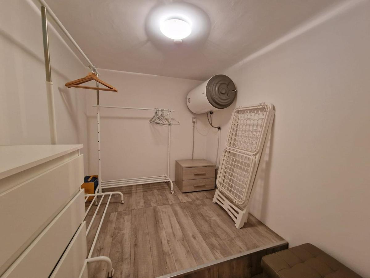 Regina Milano In Porta Romana 2 - Sky Tv, Wifi E Breakfast Box Apartman Kültér fotó
