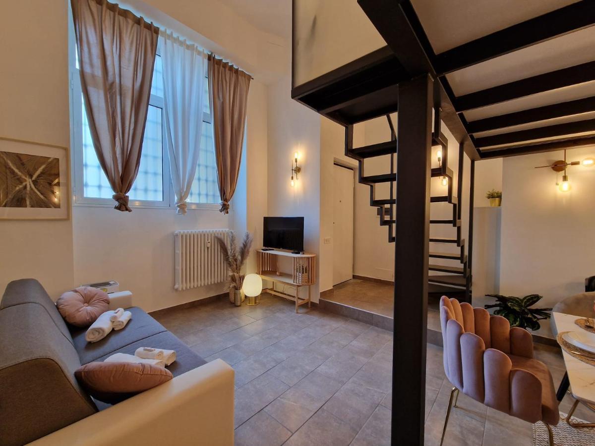 Regina Milano In Porta Romana 2 - Sky Tv, Wifi E Breakfast Box Apartman Kültér fotó