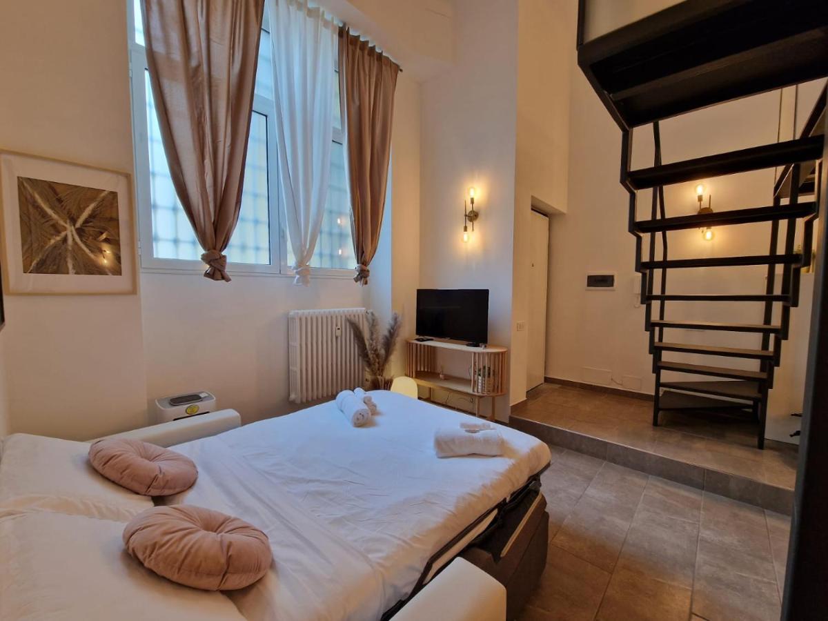 Regina Milano In Porta Romana 2 - Sky Tv, Wifi E Breakfast Box Apartman Kültér fotó